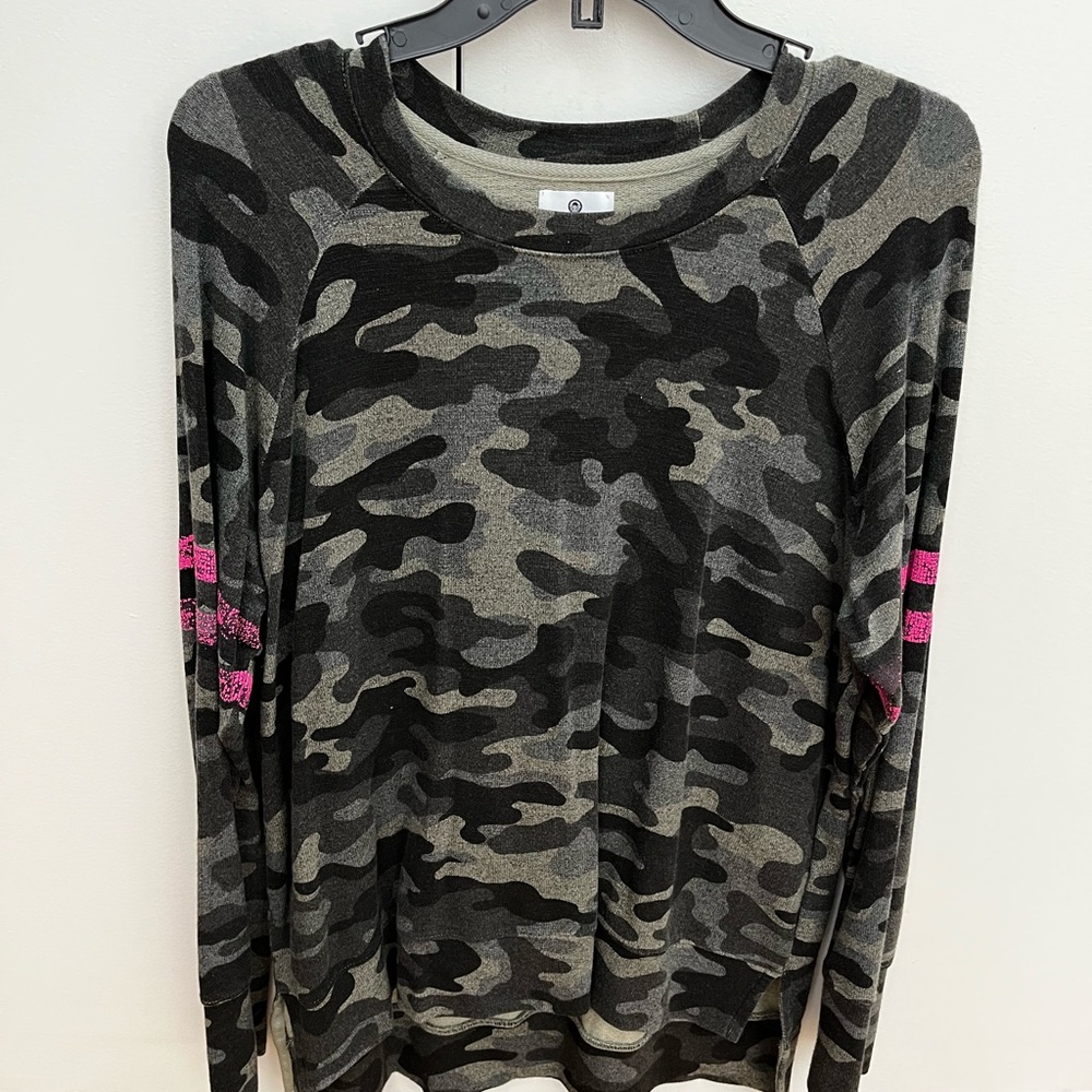 Sundry Olive Green and Black Camouflage Sweatshirt with Pink Stripes